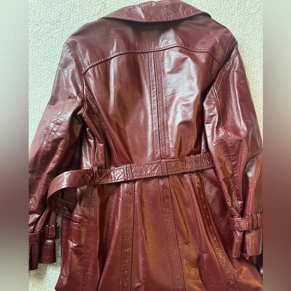 Vintage Etienne Aigner long leather jacket - Picture 6 of 7